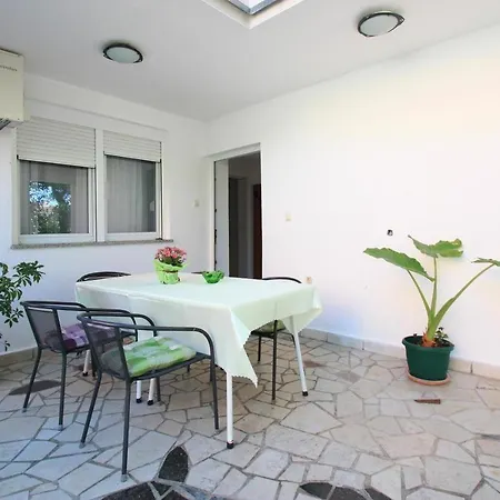 In 5545 Appartamento Crikvenica
