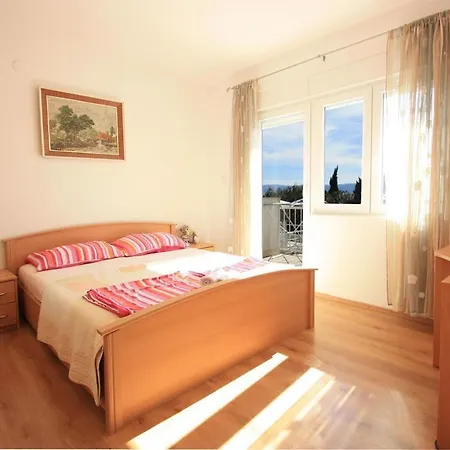 In 5545 Appartamento Crikvenica